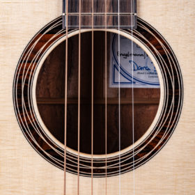 Acoustic Guitar - Yamaha FG700S